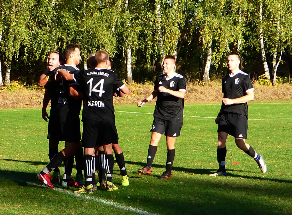 Útočníci Šindler s Pilchem rozhodli prestižní derby