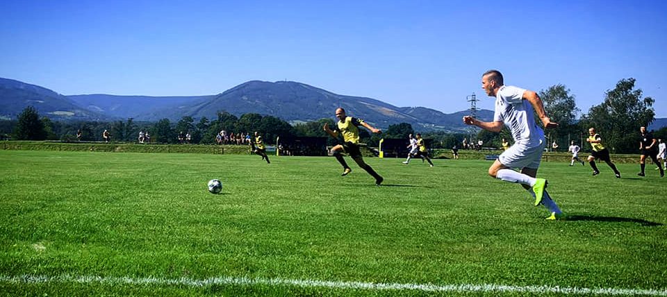 Okleštěná sestava se zahanbit nenechala. Slovan veze tři body i z Vendryně